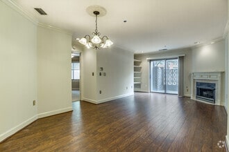Building Photo - 1050 N Stuart St