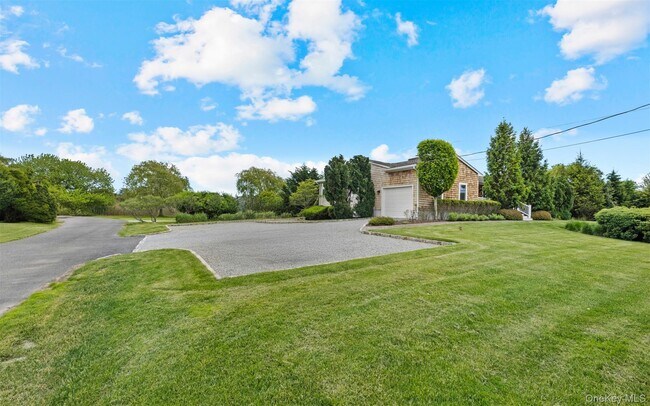 Building Photo - 58 Bayfield Ln