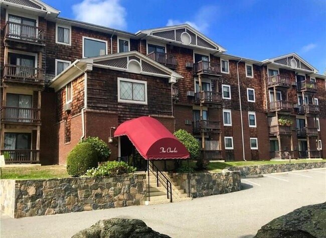 Foto del edificio - 1190 Charles St