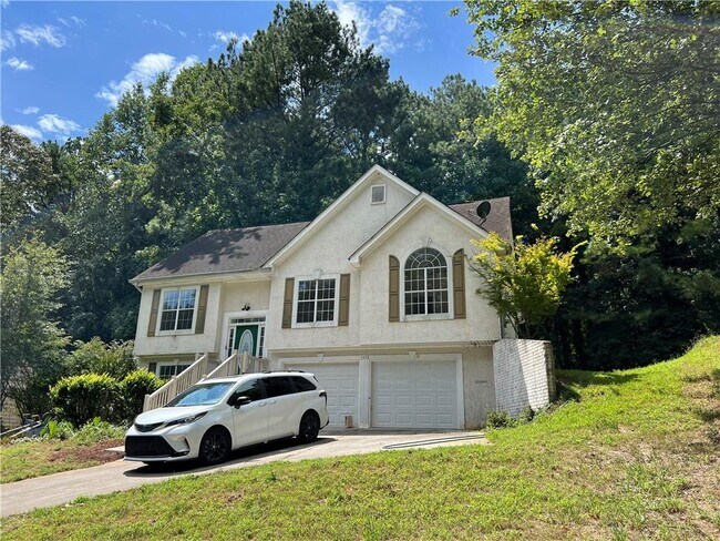 Foto del edificio - 7373 Alden Ridge Rd