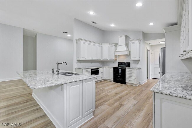 Foto del edificio - 7052 Timberland Cir