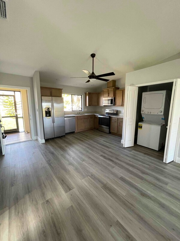 Building Photo - 464 Boundary Blvd