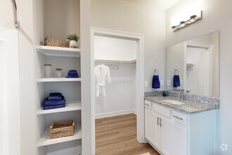 The Carabelle: 2BR, 2BA - Bathroom - The Hangar