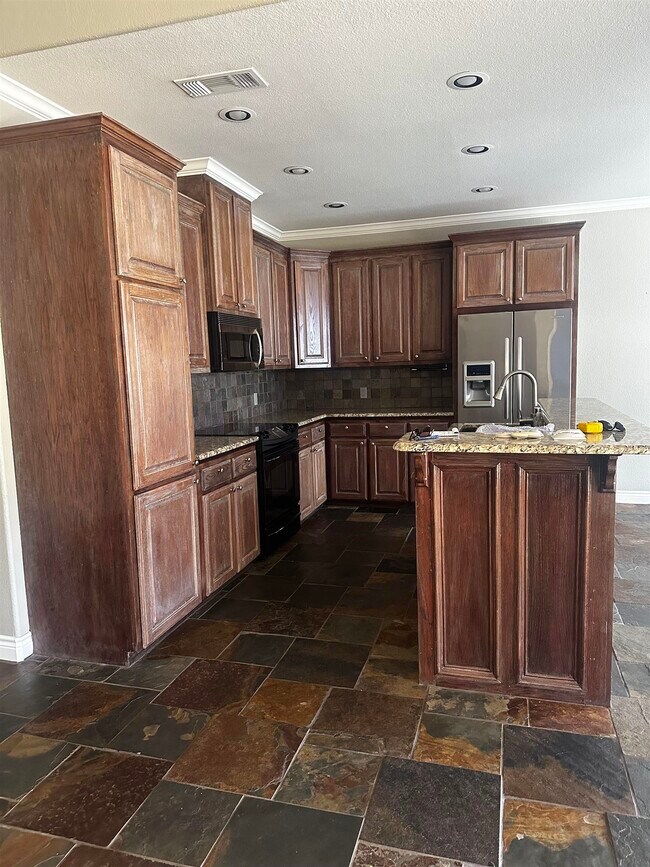 Foto del edificio - 203 Hi Cir W