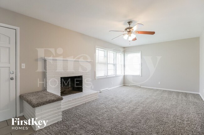 Foto del edificio - 7712 Arlington Ave