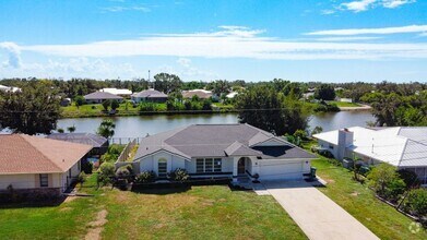 Building Photo - 7384 Van Lake Dr