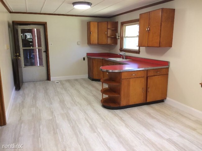Building Photo - 3 br, 1 bath House - 1182 Bills Creek.Rd.