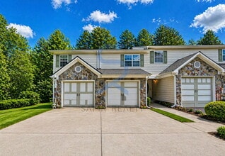 Building Photo - 303 Brookside Way