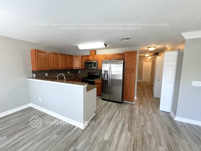 Foto del edificio - 114 Carol Susan Ln