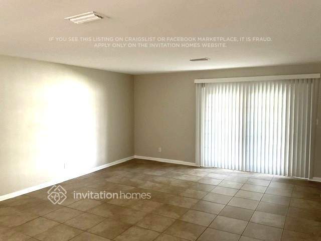 Foto del edificio - 1397 Sunland Rd