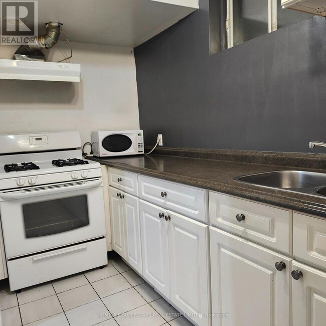 Building Photo - 48 Shockley Dr