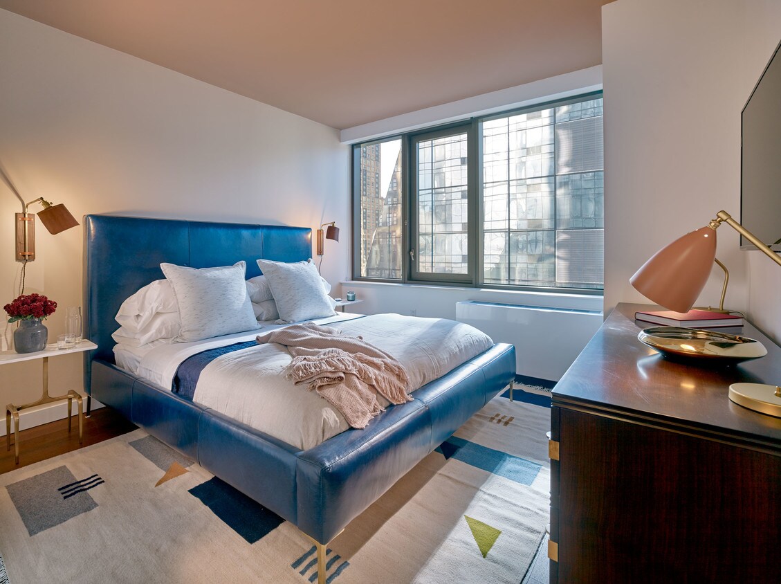 Foto principal - 9 W 31st St