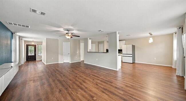 Foto del edificio - 7224 Crestone Rd