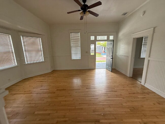 Foto del edificio - 2708 N 19th St