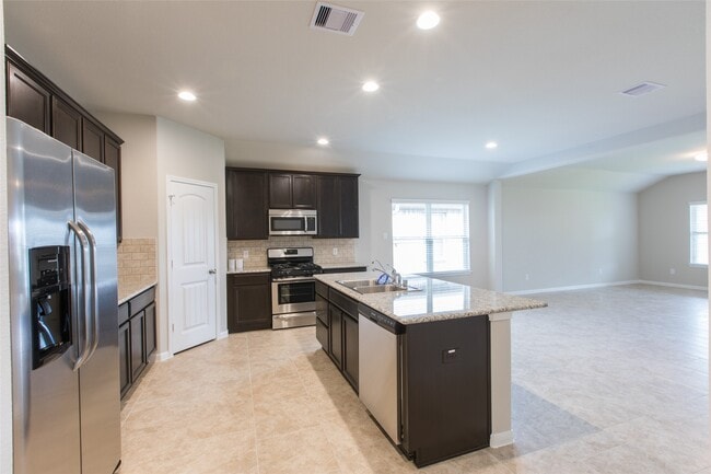 Foto del edificio - 29311 Dunns Creek Ct