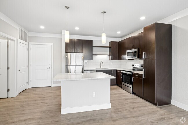 Gates 1BR, 1BA - 731SF - Kitchen - The Edison at Wheat Ridge