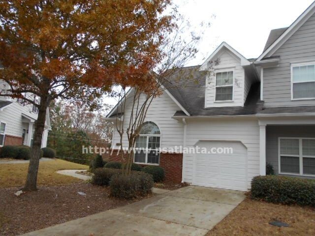 Building Photo - 2400 Suwanee Pointe Dr