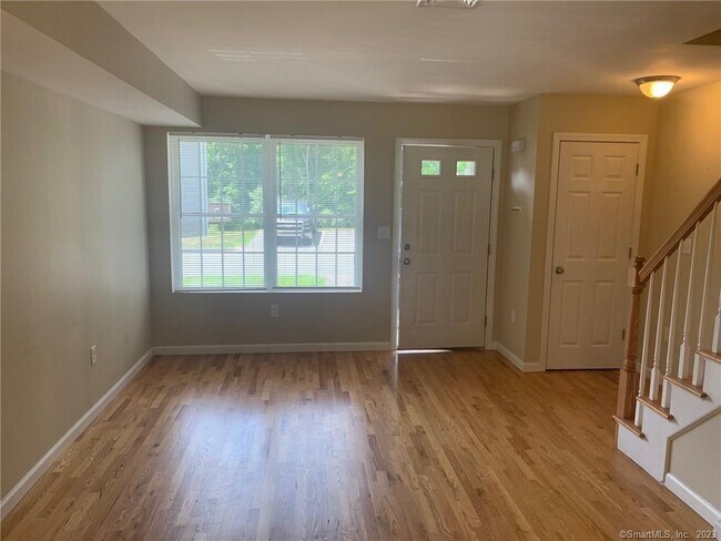 Building Photo - 54 Tridell Dr