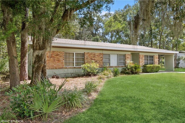 Foto del edificio - Well Kept Home in Madison Park - SUBLEASE