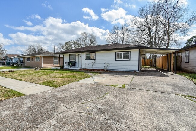 Foto del edificio - 2708 Morningside Ln