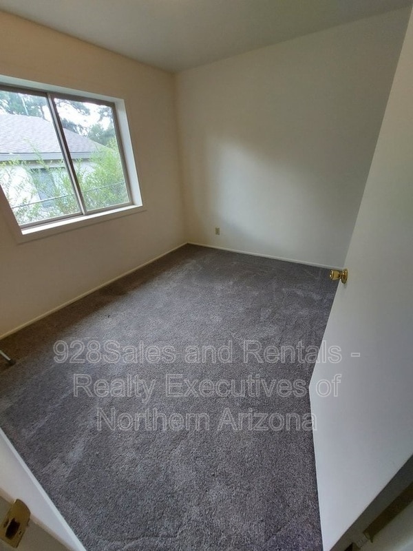 Photo - 102 S Maricopa St House