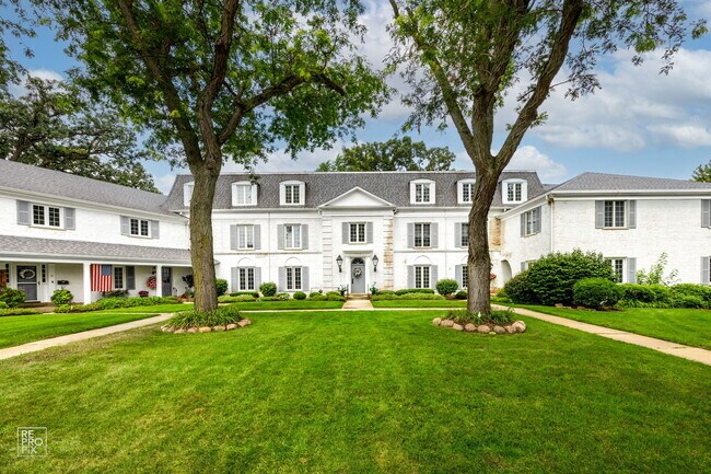 Foto del edificio - 7324 Heritage Ct
