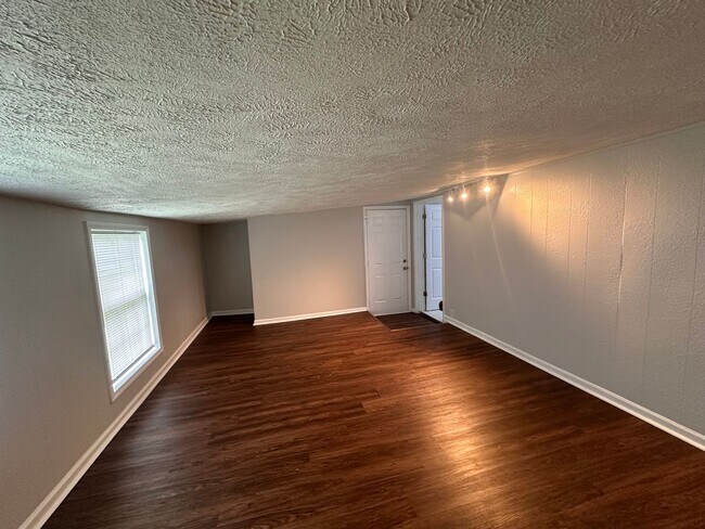 Foto del edificio - 4446 Aristocrat Ln