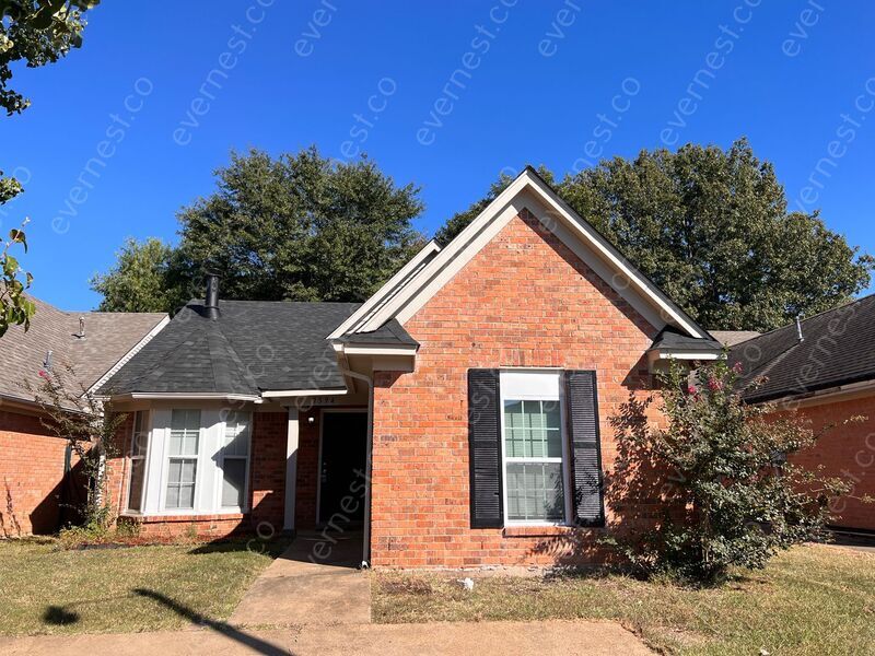 Primary Photo - 7594 Iris Dr