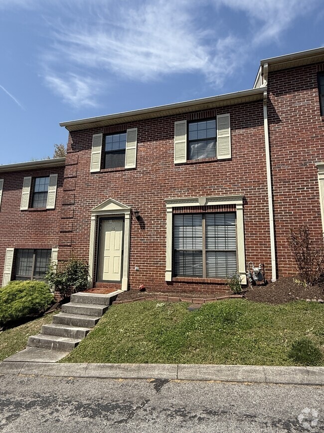 Building Photo - 437 S Gallaher View Rd