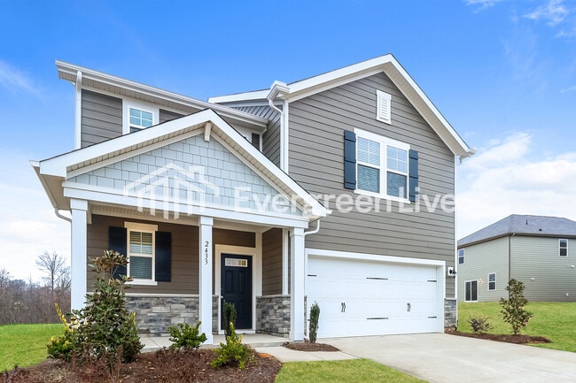 Building Photo - 2433 Appalachian Trl Dr