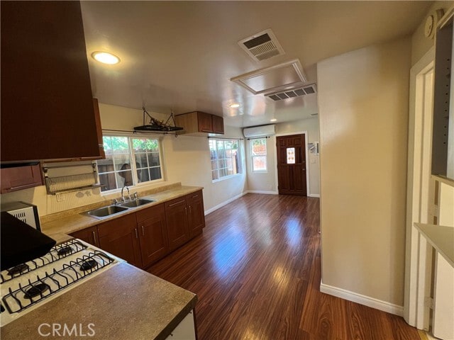 Building Photo - 4727 Milne Dr