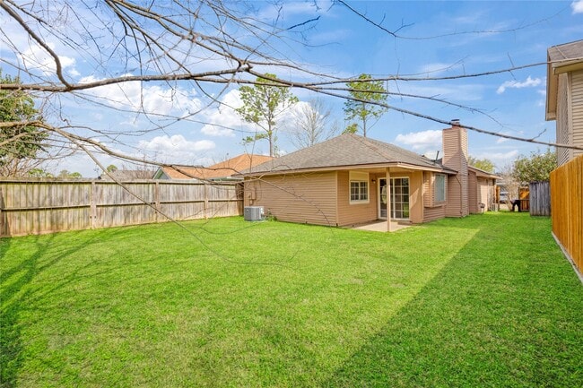 Foto del edificio - 11514 Gullwood Dr