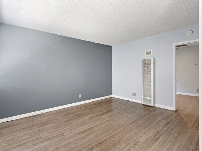 Foto del edificio - 539 E 11th St