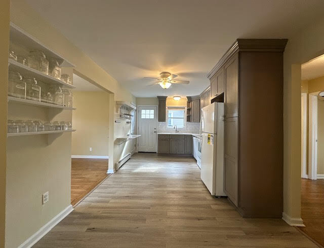 Foto del edificio - 99 Morse Ave