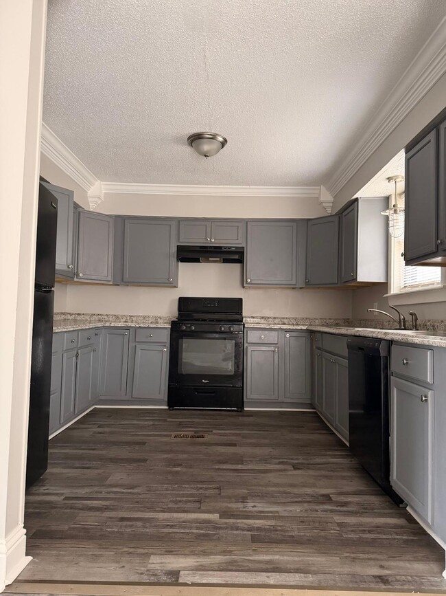 Building Photo - 9105 W 36th St