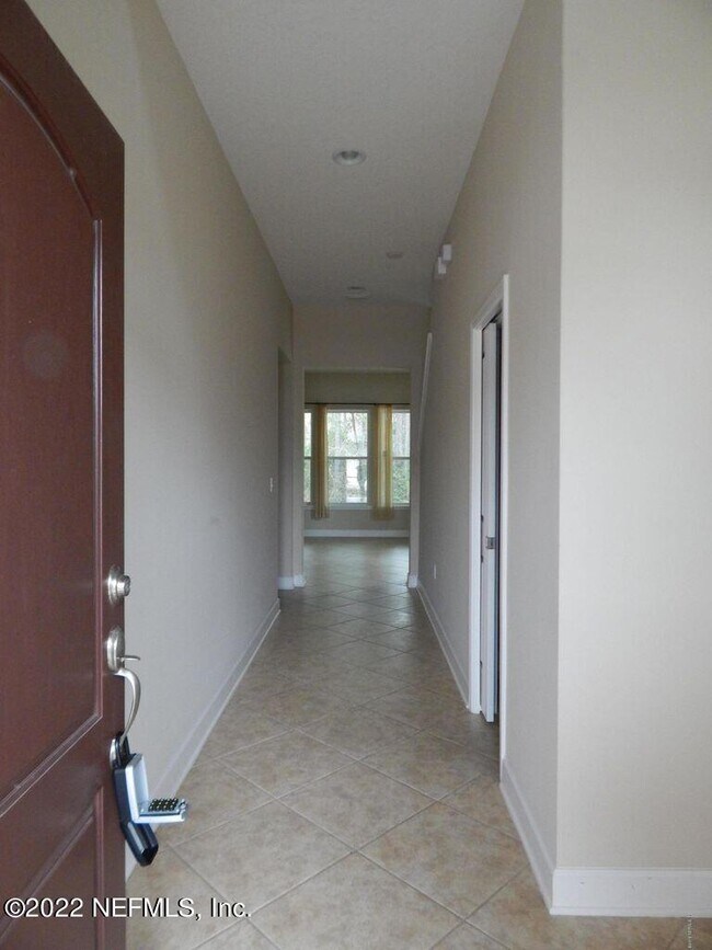 Building Photo - 1423 King Rail Ln
