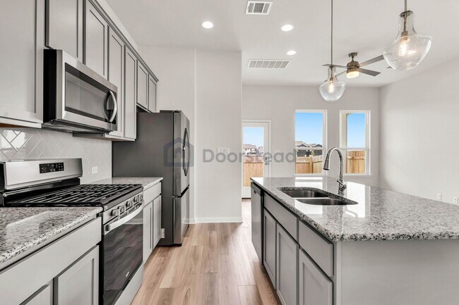 Building Photo - 8598 Meridy Loop