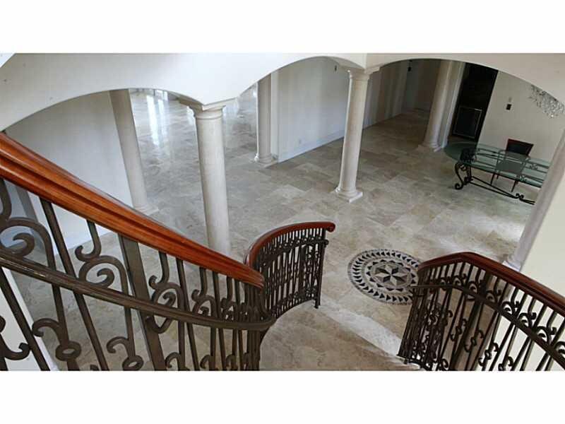 Foto del edificio - 2519 Aqua Vista Blvd