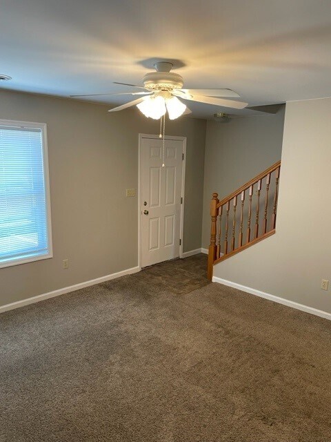 Building Photo - 876 Poplar St
