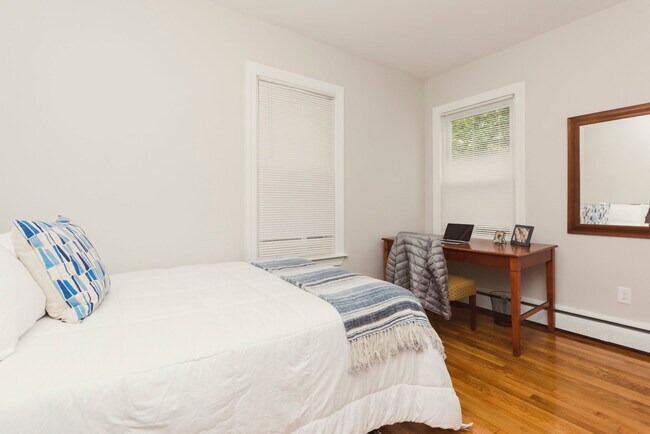 Foto del edificio - 25.5 Gore Street Apt