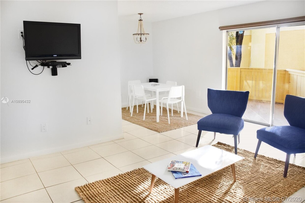 Foto principal - 10840 SW 84th St