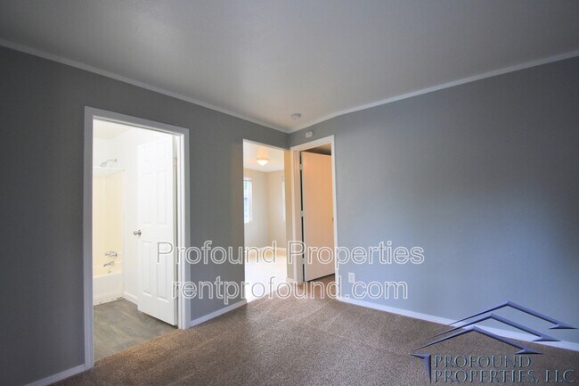 Foto del edificio - 13103 SE Lincoln St