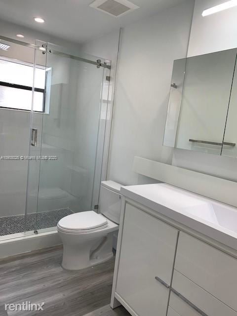 Building Photo - 3 br, 2.5 bath Townhome - 11424 SW 132nd Pl