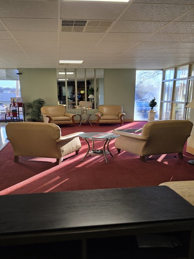 Photo - 1271 Poplar Ave Apartment