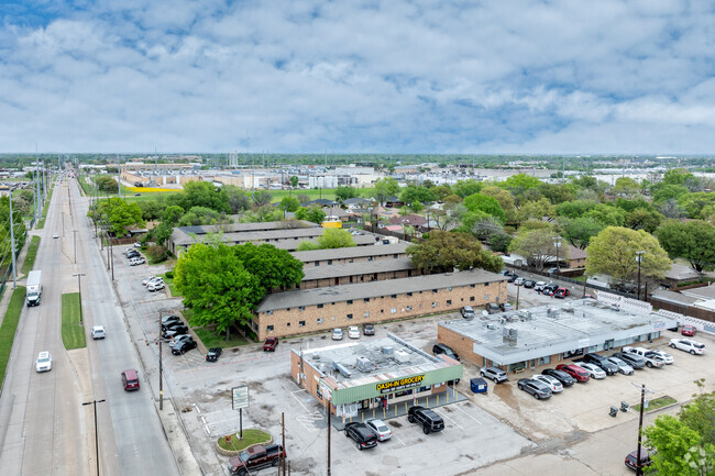 Aerial Photo - Meadowlark Apartments