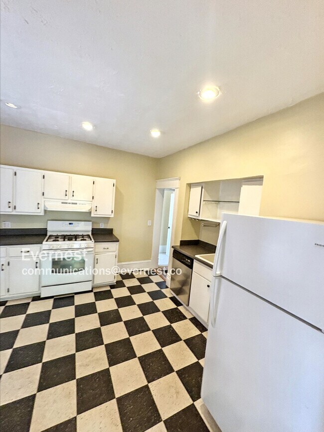 Foto del edificio - 835 Berne St SE