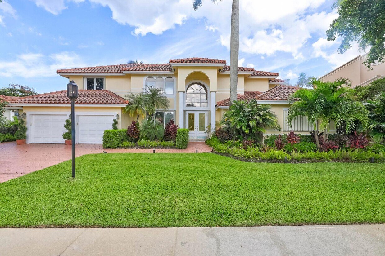 Primary Photo - 7939 Mandarin Dr