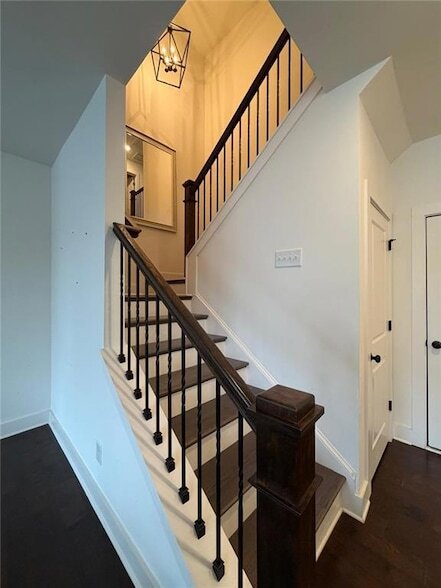 Foto del edificio - 127 N Auburn Landing Pl