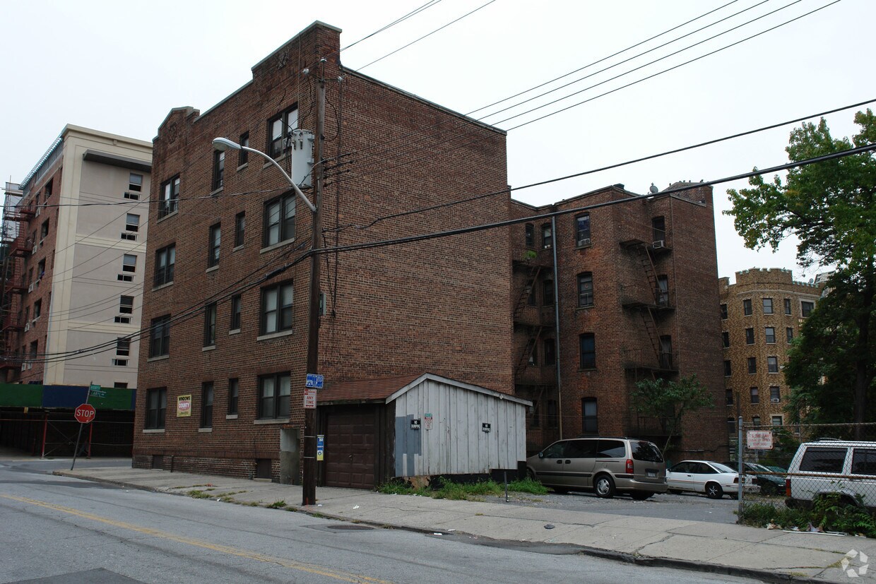 97 Caryl Ave, Yonkers, NY 10705 Apartments in Yonkers, NY