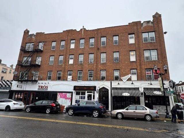 Foto principal - 686 Bergen Ave